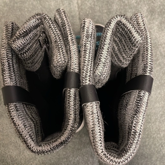 Snow boots - Picture 5 of 5